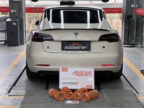 mais recente caso da empresa sobre 2021 Tesla Model 3 RWD atualizado com Sport Short Springs: Postura mais elegante e corrida mais suave!