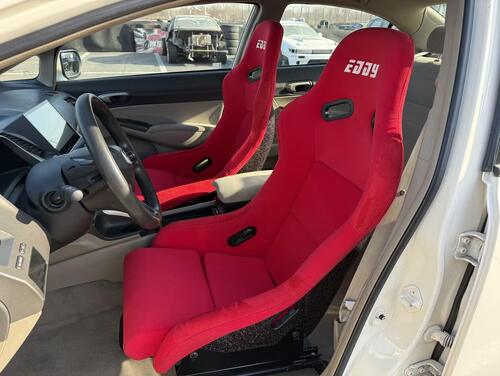 mais recente caso da empresa sobre EDDY Racing Seat MR Model