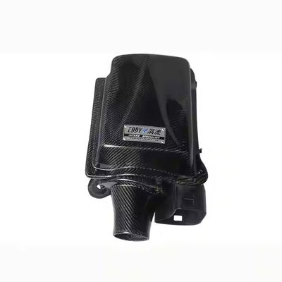 Entrada de ar de fibra de carbono para automóveis leves para proteção do motor