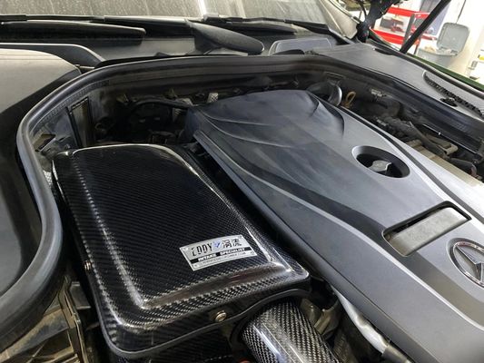 Mercedes Benz W205 Fibra de carbono Entrada de ar Aumentar o fluxo de ar Peças do motor automotivo