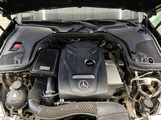 Mercedes Benz W205 Fibra de carbono Entrada de ar Aumentar o fluxo de ar Peças do motor automotivo